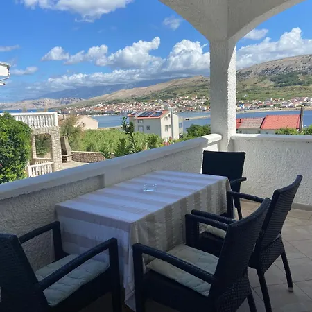 Apartament Oguic Pag Town